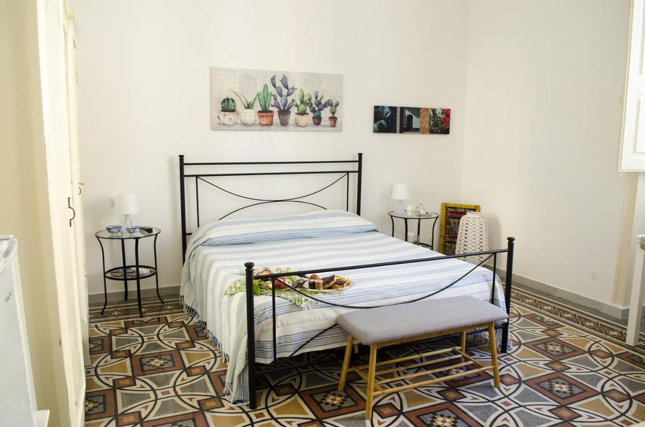 Ingrosso House Lecce Exterior foto